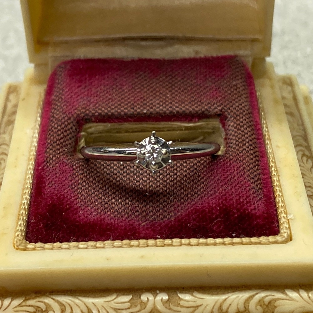 14K White Gold Diamond Classic Solitaire Ring Engagement Promise Gift Size 6.25